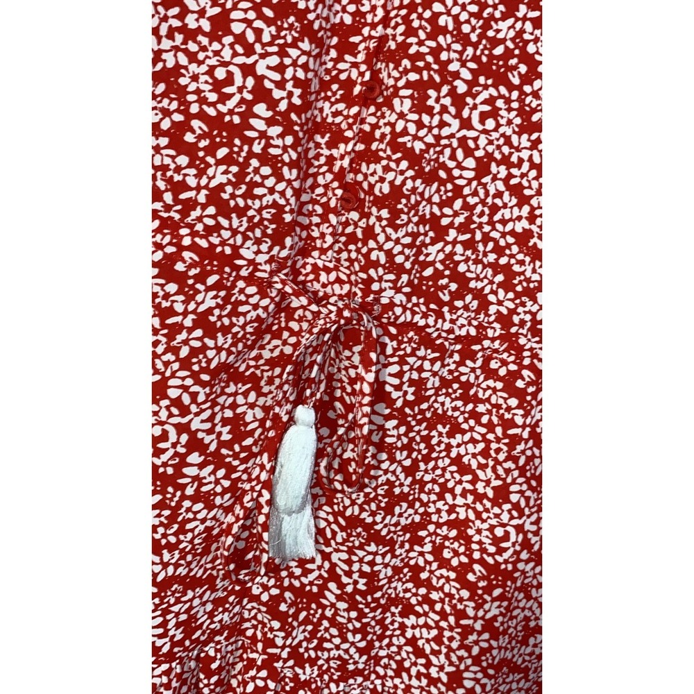 Akaa Red floral Romper with‎ ruffles 100% polyester. Size L - Picture 5 of 7
